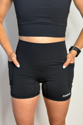 Short Bold Femme