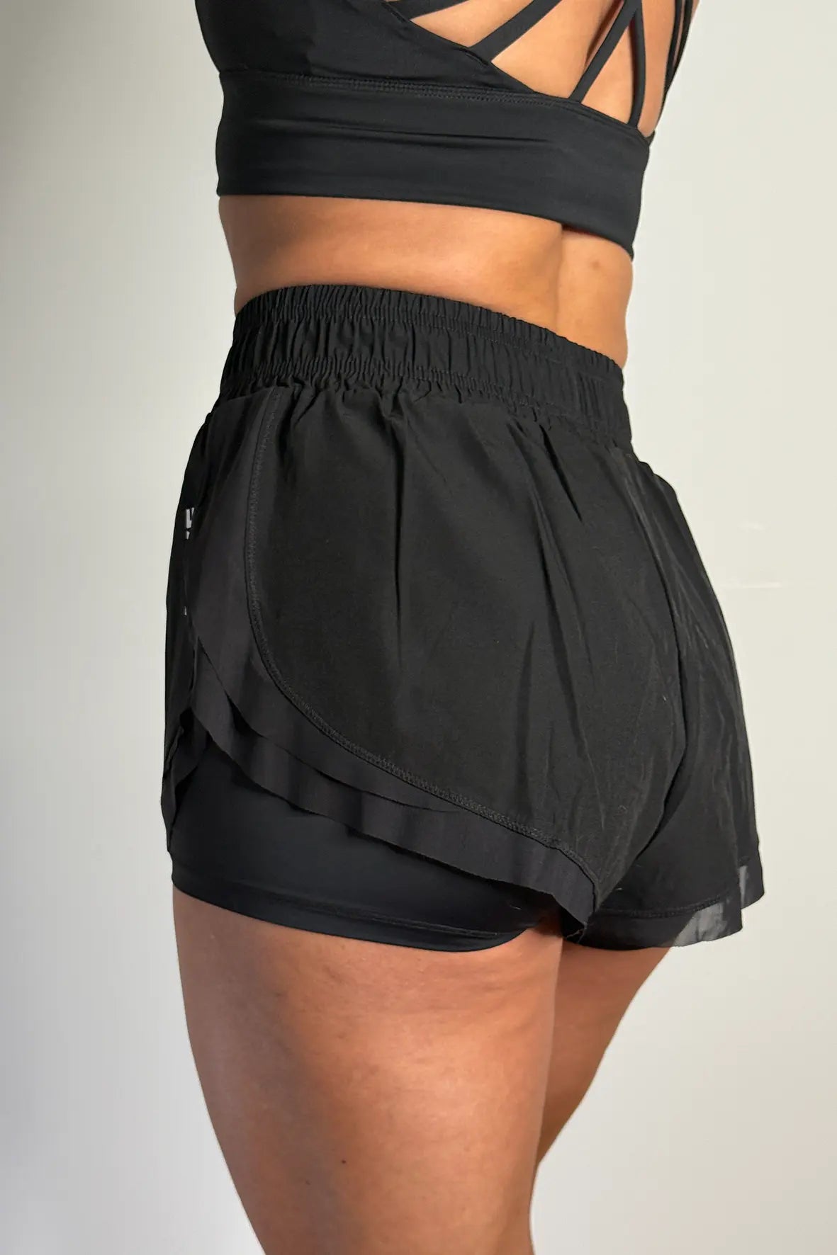 Short Running FASTER Femme AMVE